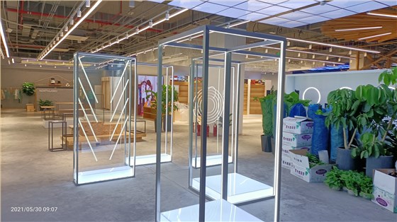 服裝展柜定制
