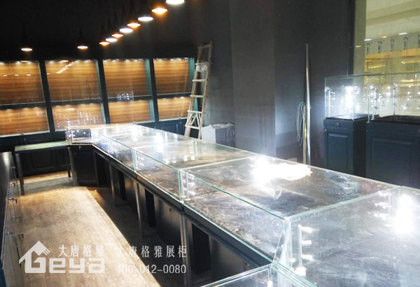 珠寶展柜,南京展柜廠,南京展柜定制廠家,南京展柜價(jià)格,南京展柜設(shè)計(jì)制作,南京大唐格雅展柜廠