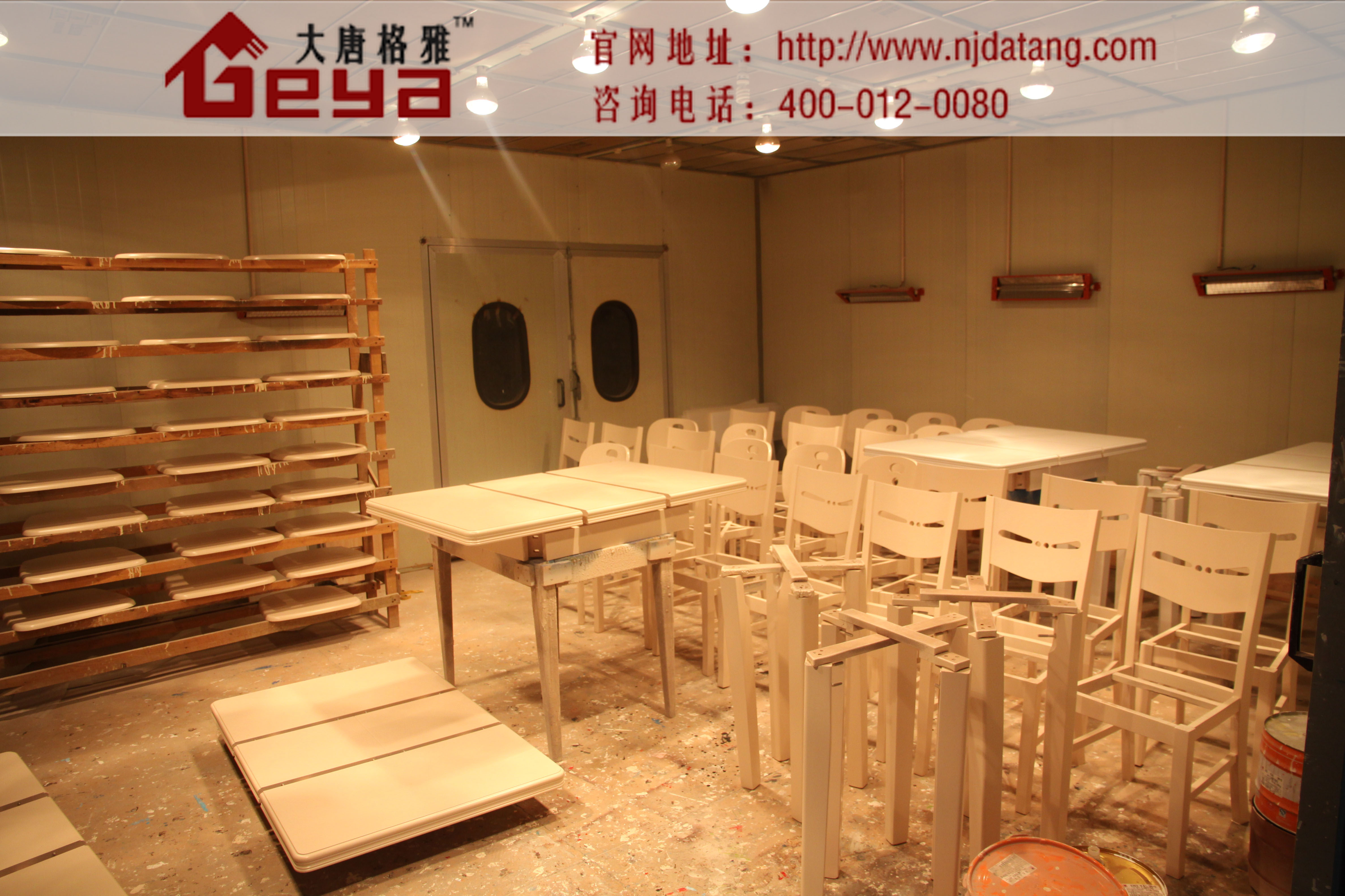 化妝品展柜,南京展柜廠,南京展柜定制廠家,南京展柜設(shè)計(jì)制作,南京大唐格雅展柜廠