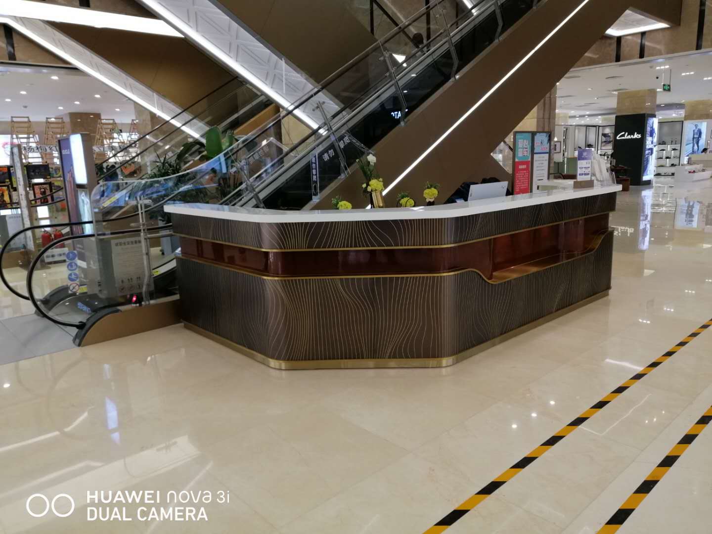 商場展柜